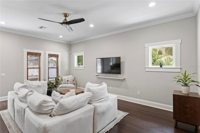 3620 W San Pedro St, Tampa, FL 33629 - living area featuring a ceiling fan, ornamental molding, recessed lighting, baseboards, and dark wood-style floors