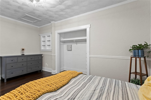 3620 W San Pedro St, Tampa, FL 33629 - bedroom featuring attic access, wood finished floors, a closet, baseboards, and crown molding
