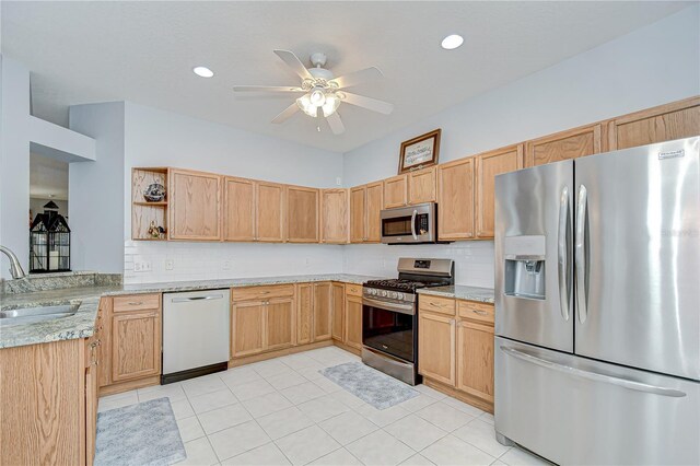 6030 Sandhill Ridge Dr, Lithia, FL 33547 - kitchen with stainless steel appliances, a sink, open shelves, tasteful backsplash, and ceiling fan
