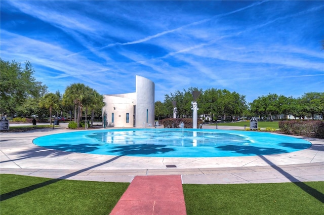 6030 Sandhill Ridge Dr, Lithia, FL 33547 - outdoor pool featuring a lawn