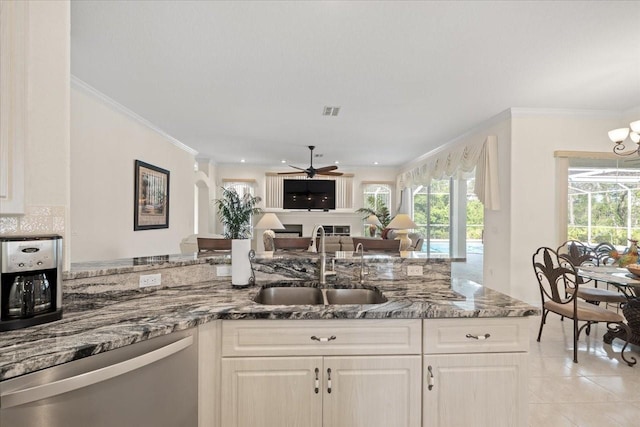 11137 Woodland Waters Blvd, Weeki Wachee, FL 34613 - photo 45