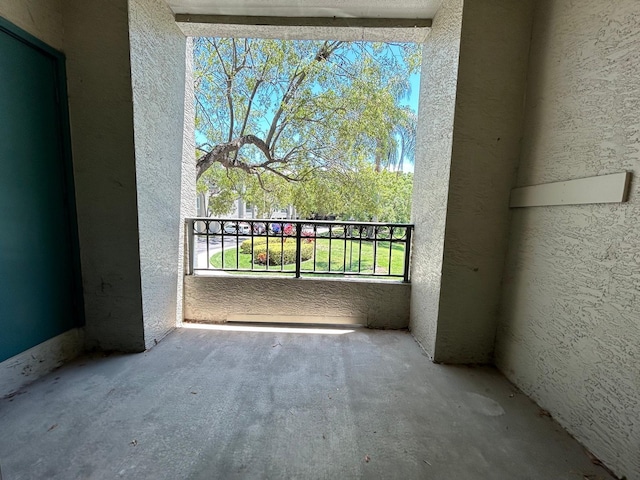 622 Seascape Way, Tampa, FL 33602 - view of balcony