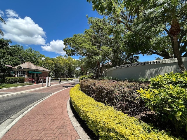 622 Seascape Way, Tampa, FL 33602 - view of surrounding community