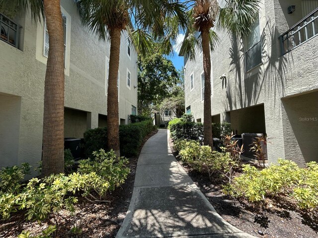 622 Seascape Way, Tampa, FL 33602 - view of home's community