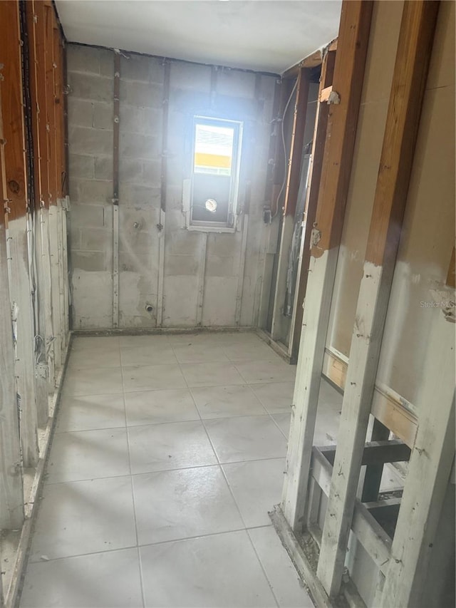 4824 Huntington St NE, Saint Petersburg, FL 33703 - view of below grade area