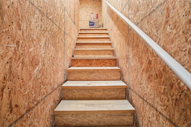 31510 Cabana Rye Ave, San Antonio, FL 33576 - view of staircase
