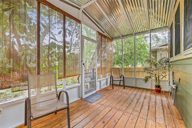 916 E Broad St, Tampa, FL 33604 - view of unfurnished sunroom