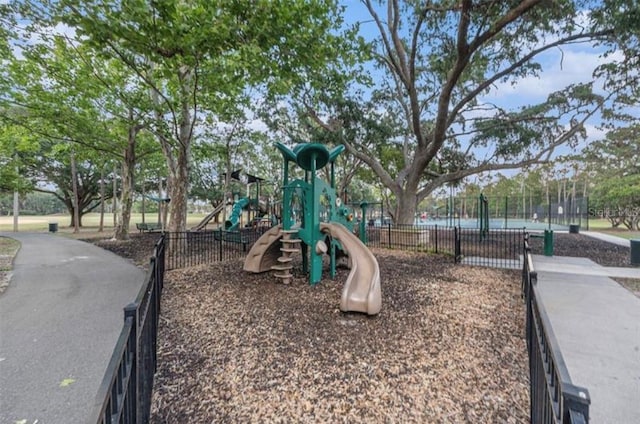 18108 Ashton Park Way, Tampa, FL 33647 - photo 34