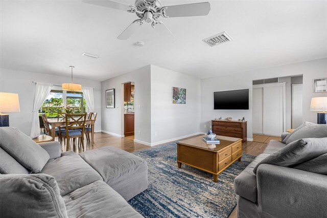 5208 Denver St NE, Saint Petersburg, FL 33703 - photo 6