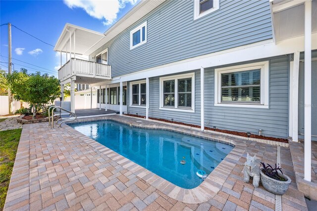 6536 115th Ln, Seminole, FL 33772 - view of pool featuring a patio area and a fenced backyard