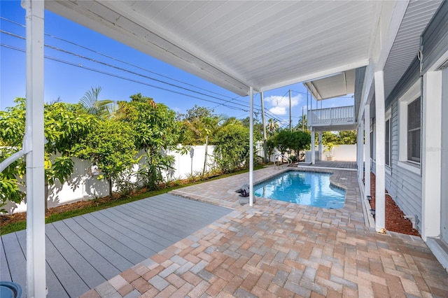 6536 115th Ln, Seminole, FL 33772 - view of swimming pool with a fenced backyard and a patio
