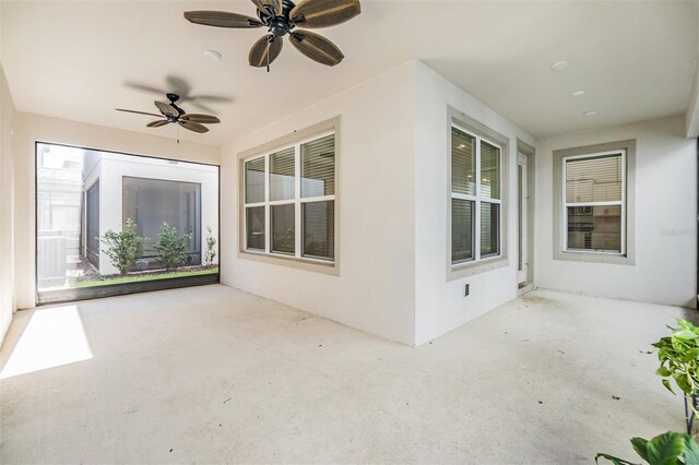 13614 Stevenson Ln, Odessa, FL 33556 - view of patio / terrace featuring a ceiling fan