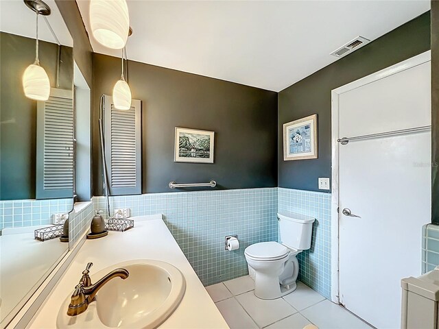 2742 Sea Pines Cir E, Clearwater, FL 33761 - photo 32