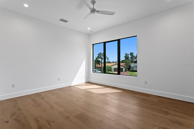 2087 Michigan Ave NE, Saint Petersburg, FL 33703 - photo 19