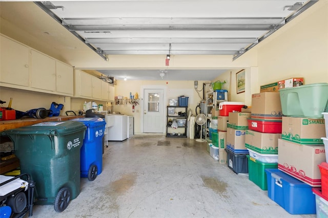 2033 Arbor Dr, Clearwater, FL 33760 - garage featuring washer and dryer