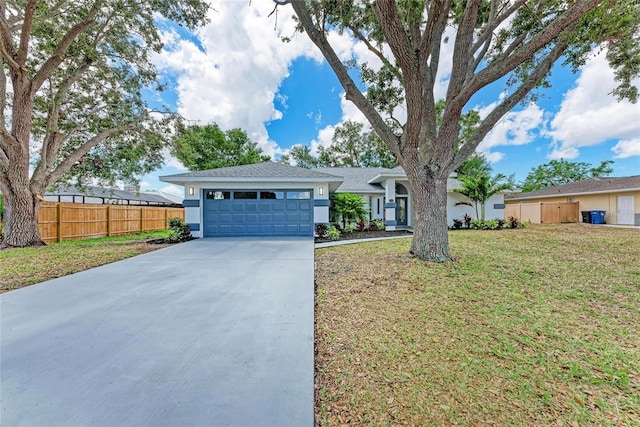 3330 46th Ter E, Bradenton, FL 34203 - single story home featuring driveway, a garage, and stucco siding