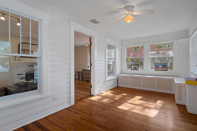 132 21st Ave S, Saint Petersburg, FL 33705 - photo 9
