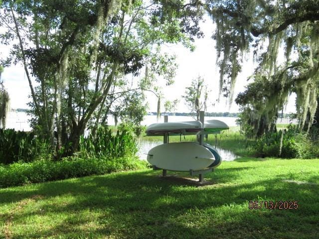 206 Samantha Ave, Auburndale, FL 33823 - surrounding community with a lawn