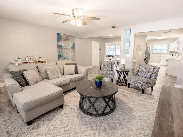 10233 N Valle Dr, Tampa, FL 33612 - photo 2