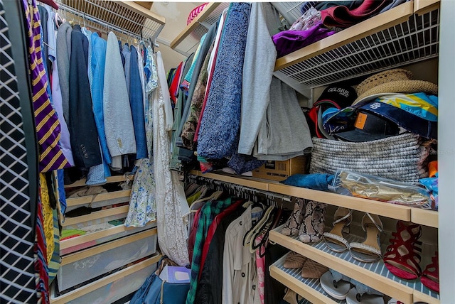 402 S Armenia Ave Unit 139A, Tampa, FL 33609 - view of walk in closet