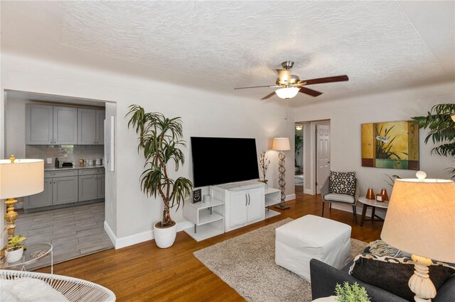 6235 17th Ave N, Saint Petersburg, FL 33710 - photo 17