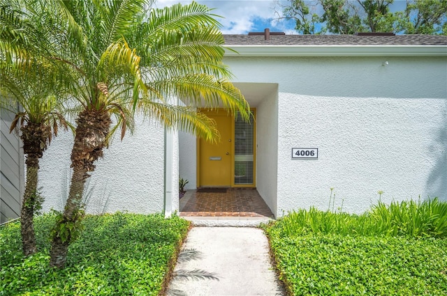 4006 Cypress Ln Unit 4006, Tampa, FL 33618 - property entrance featuring stucco siding