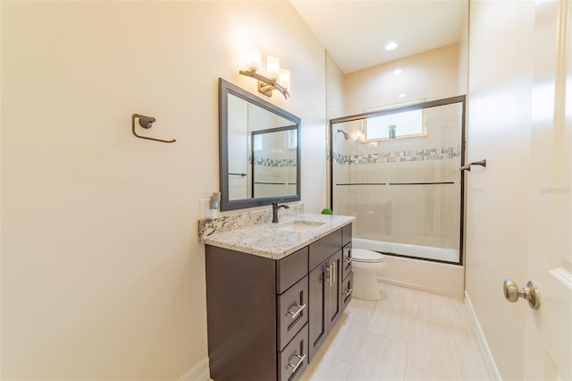 2484 SW 33rd Cir, Okeechobee, FL 34974 - full bath featuring vanity and bath / shower combo with glass door