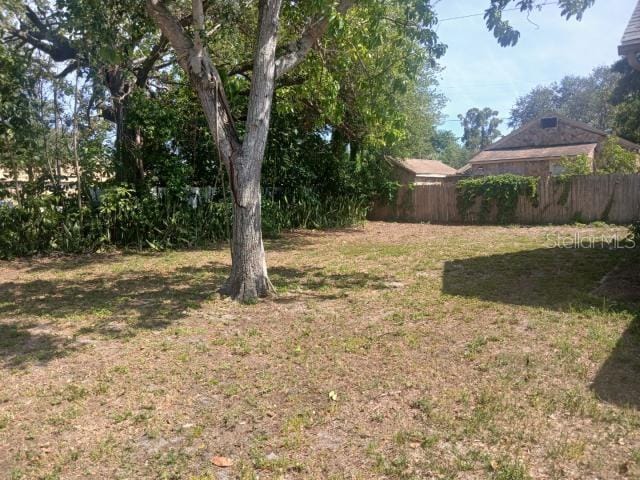 930 James Ave S, Saint Petersburg, FL 33705 - photo 4