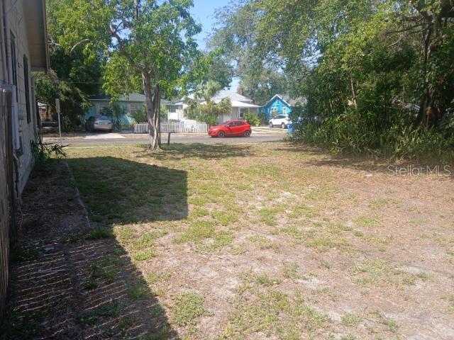930 James Ave S, Saint Petersburg, FL 33705 - photo 5