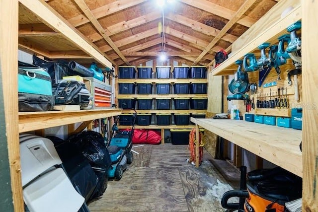 9802 N Oregon Ave, Tampa, FL 33612 - view of storage room