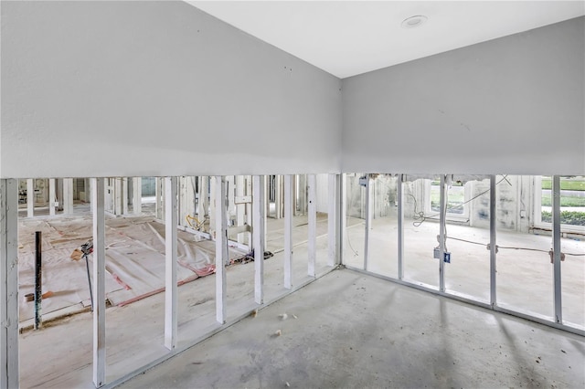 5215 Denver St NE, Saint Petersburg, FL 33703 - misc room featuring concrete flooring