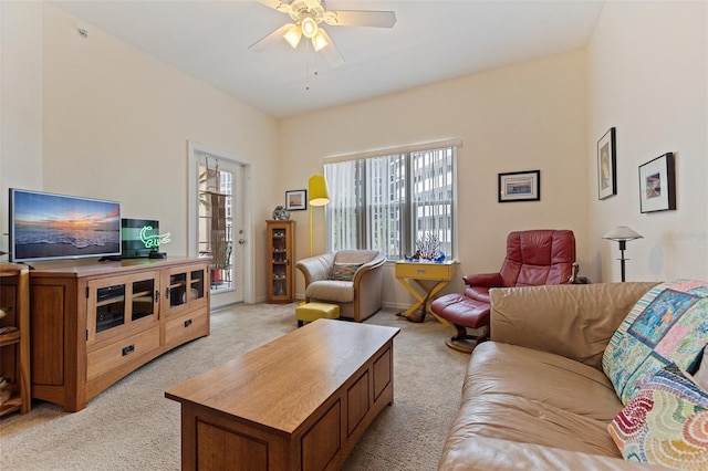200 4th Ave S Unit 220, Saint Petersburg, FL 33701 - living area with light carpet and a ceiling fan