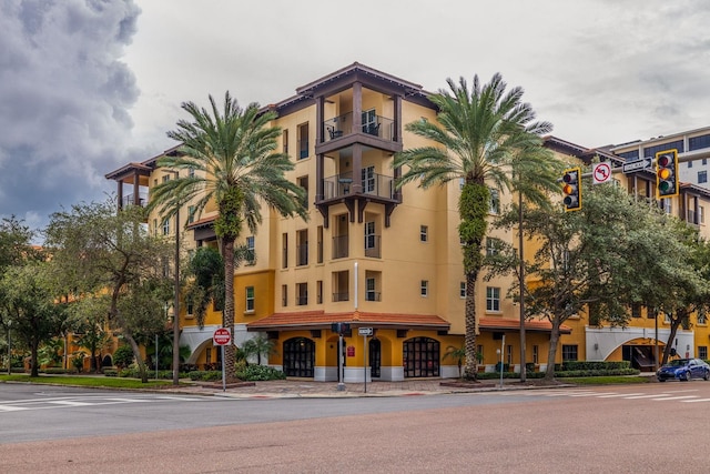 200 4th Ave S Unit 220, Saint Petersburg, FL 33701 - view of building exterior