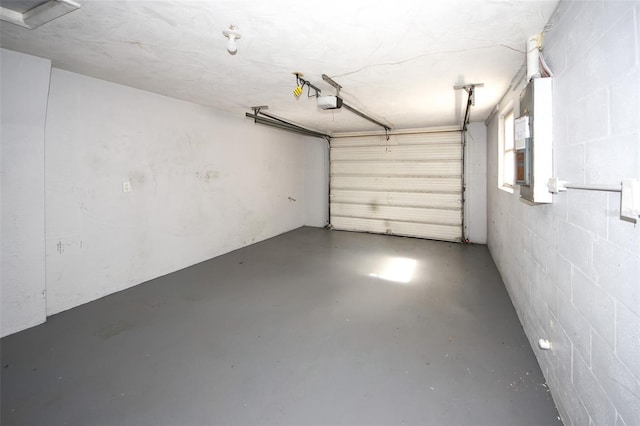 7904 Judith Cres, Port Richey, FL 34668 - garage with a garage door opener