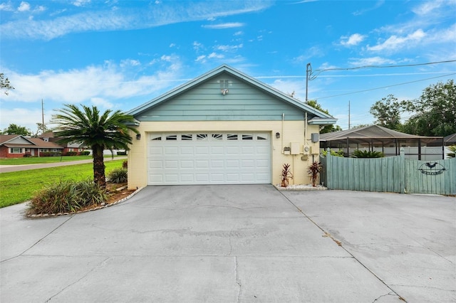 2013 Capri Rd, Valrico, FL 33594 - garage with driveway