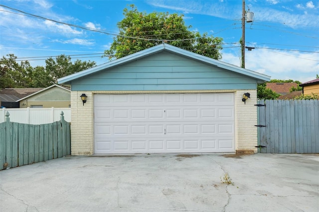 2013 Capri Rd, Valrico, FL 33594 - view of detached garage