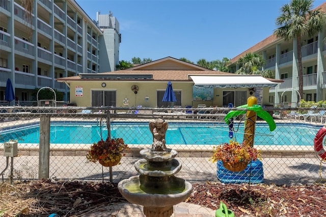 801 83rd Ave N Unit 209, Saint Petersburg, FL 33702 - community pool with fence