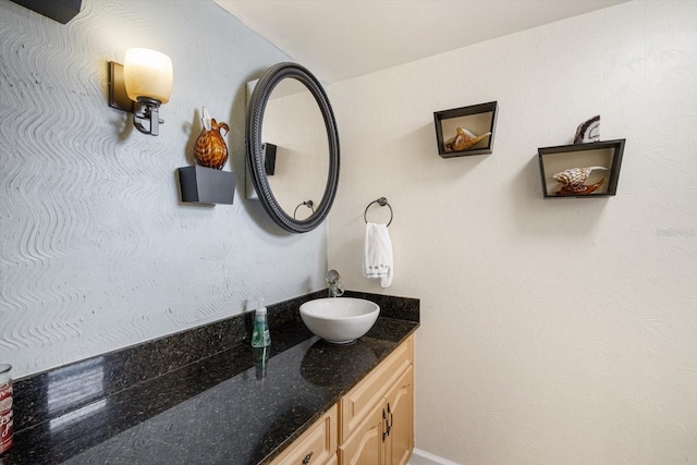 5130 Brittany Dr S Unit 604, Saint Petersburg, FL 33715 - bathroom with vanity