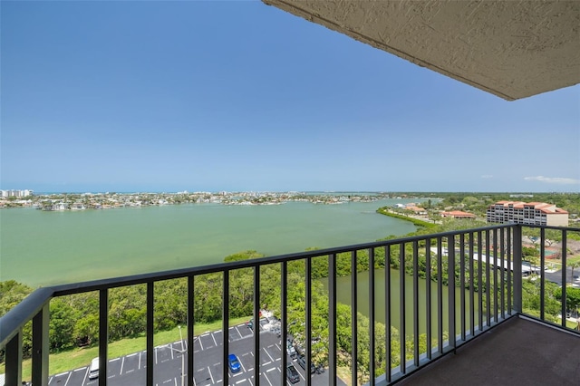 7050 Sunset Dr S Unit 1401, South Pasadena, FL 33707 - balcony with a water view
