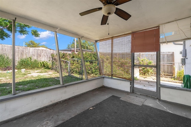3348 Clydesdale Dr, Holiday, FL 34691 - unfurnished sunroom with a ceiling fan