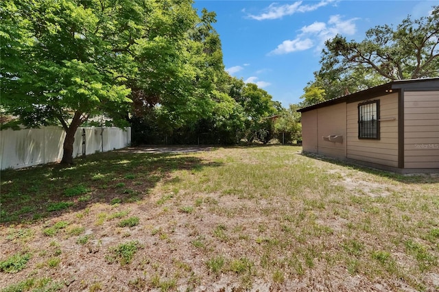 1920 E Chelsea St, Tampa, FL 33610 - view of yard