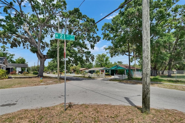 1920 E Chelsea St, Tampa, FL 33610 - view of asphalt road