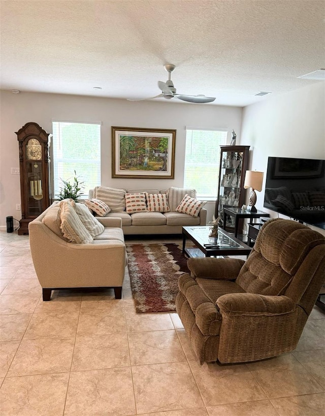 18292 Hunters Meadow Walk, Land O Lakes, FL 34638 - photo 6