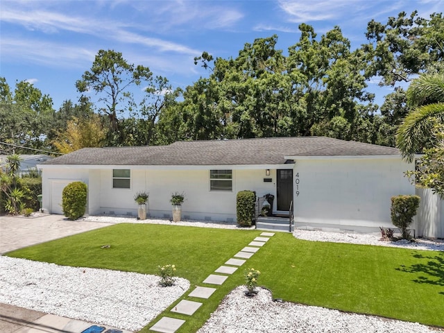 4019 W Bay To Bay Blvd, Tampa, FL 33629 - ranch-style home with an attached garage, a front yard, roof with shingles, and crawl space