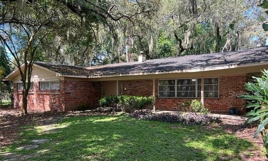 11002 Ridgedale Rd, Temple Terrace, FL 33617 - photo 1