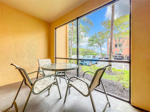 2724 Via Murano Unit 615, Clearwater, FL 33764 - view of sunroom / solarium