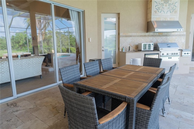 15101 Kestrelglen Way, Lithia, FL 33547 - dining room featuring stone tile flooring