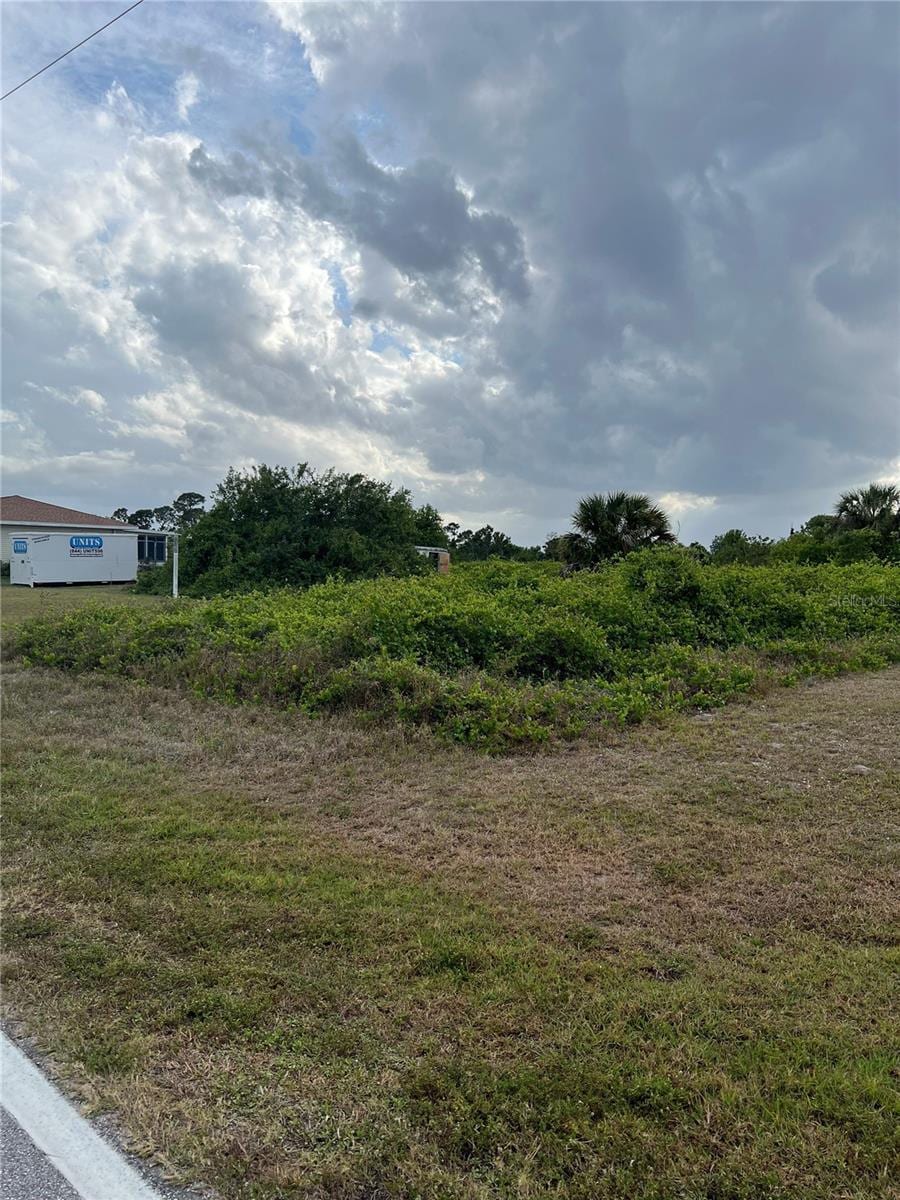 2337 Sulstone Dr, Punta Gorda, FL 33983