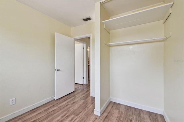 1810 77th Ave N, Saint Petersburg, FL 33702 - view of closet