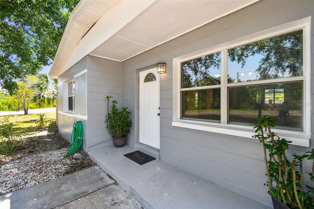 1810 77th Ave N, Saint Petersburg, FL 33702 - view of entrance to property